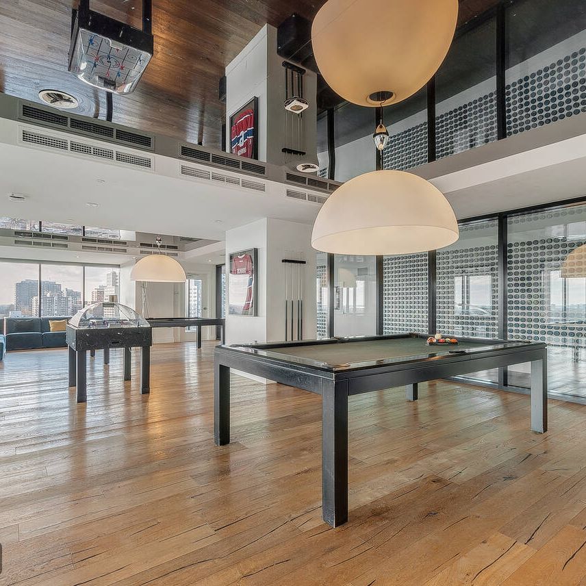 MC129 - Apartment Centre-Ville, Montreal - Photo 1