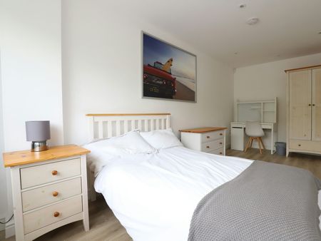 Town house to rent on - Photo 5