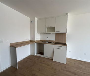Location Appartement 2 pièces 39m² - Photo 2