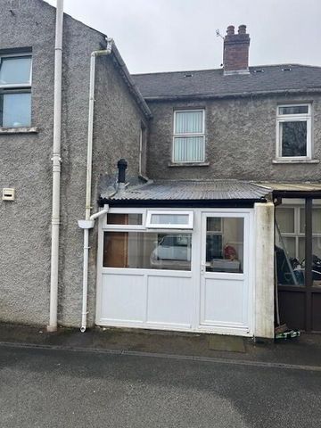 34 Upper Road, Greenisland, Carrickfergus, BT38 8RL - Photo 2