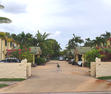 2 BEDROOM STUNNER IN NORTH WARD! - Photo 5