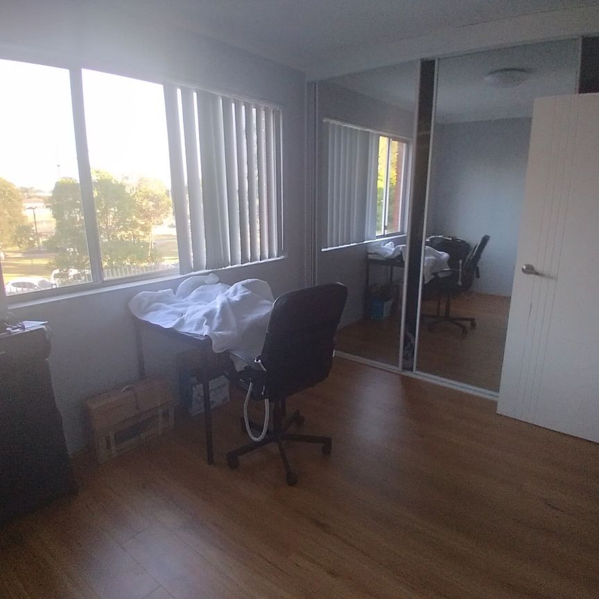 Warwick Farm - Photo 2