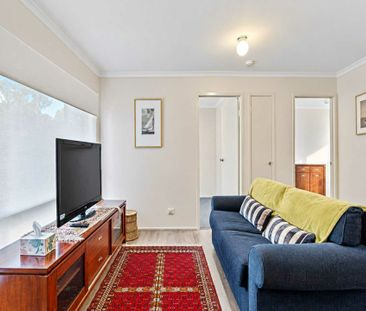 Comfortable 3-Bedroom Living in a Convenient Eagleby Location - Photo 1