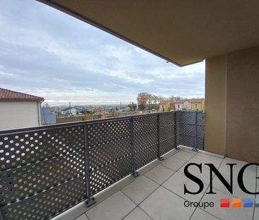 T2 AVEC BALCON ET PARKING - Photo 1