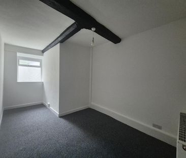 1 bedroom ground floor flat to rent - Photo 5