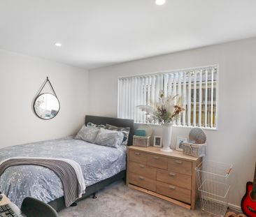 Modern Manurewa Living! - Photo 4