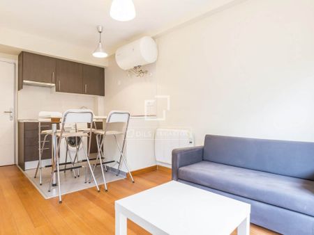 madrid, Community of Madrid 28039 - Photo 2