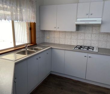 SPACIOUS HOMETTE AT THE REAR OF THE GROUP - Photo 5