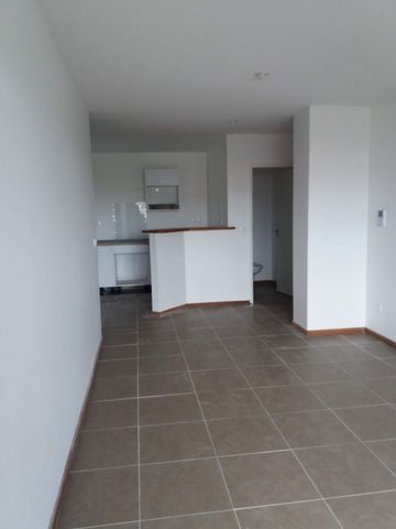 Location Appartement 59m² 3 pièces Fort de france - Photo 2