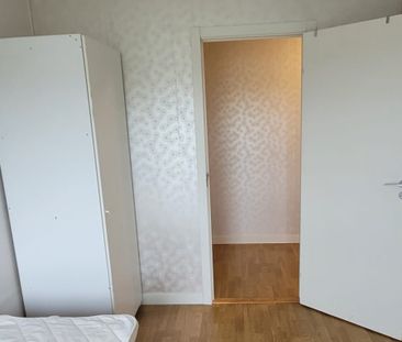 Kvartsekelsgatan, Göteborg - Photo 1