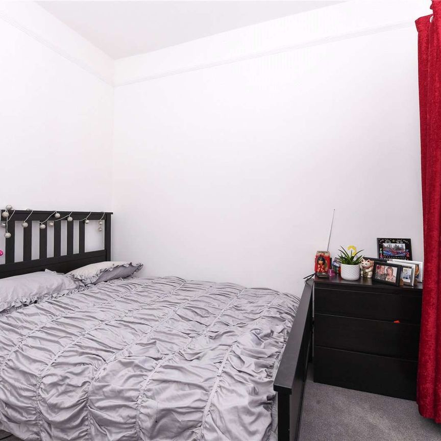 A charming period house in the heart of Wimbledon. - Photo 1