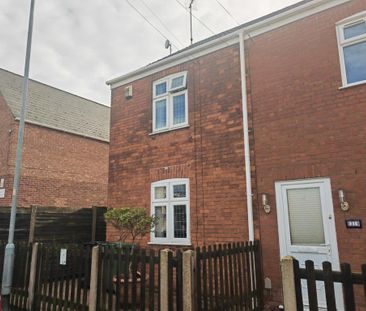 3 bedroom semi-detached house to rent - Photo 6