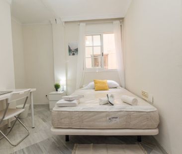 Calle Blas de Lezo, Málaga, Andalusia 29011 - Photo 4