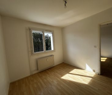 Location Appartement 2 pièces 43m² LE CREUSOT 71200 - Photo 1