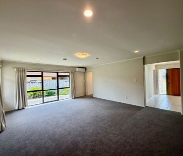 Sandhurst Drive - Photo 3