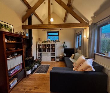 2 bedroom detached bungalow to rent - Photo 1