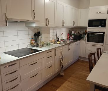 Övre Hallegatan, Göteborg - Photo 4