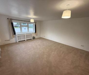 3 bedroom bungalow to rent - Photo 2