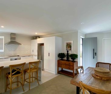 3/1043 Alexandra Street - Photo 2