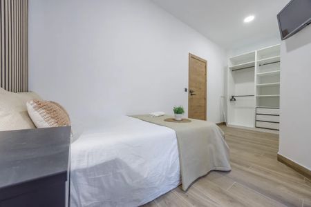 Avenida del Marqués de Sotelo, Valencia, Valencian Community 46002 - Photo 4