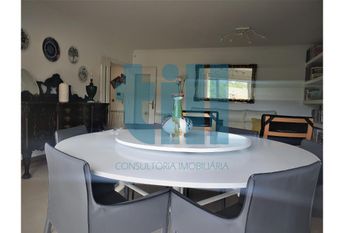 Apartamento T4 em Porto