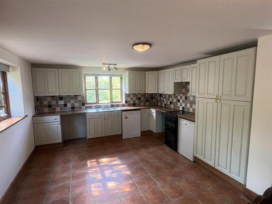 3 bedroom cottage to rent - Photo 1