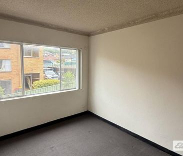 PERFECT UNIT IN PERFECT LOCATION! - Photo 4