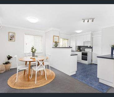 🏡 Low-Set 3 Bedroom Home in Frenchville – Easy Living & Low Mainten... - Photo 2