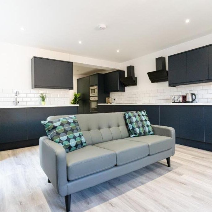 7 bedroom house to rent - Photo 1