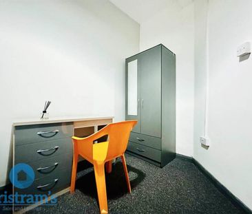 7 bed Semi-Detached House for Rent - Photo 6