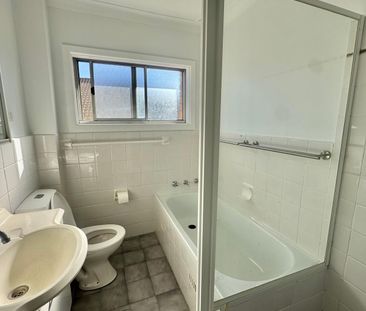 Three Bedroom Townhouse For Lease Now! - Photo 6