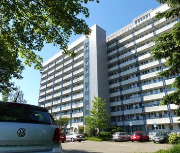 Begehrte Dreiraumwohnung im Hochhaus - Foto 1