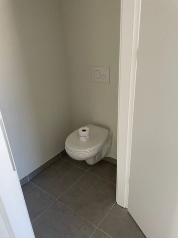 Location Appartement 3 pièces 61m² ROQUES 31120 - Photo 5