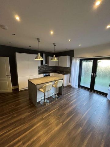 Raymond Avenue, Stockton Heath, WA4 - Photo 4