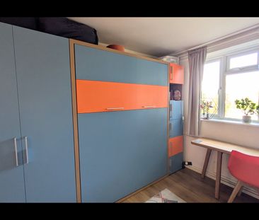Studio Flat, Harwood Court, SW15 - Photo 2