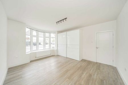 Woodland Way, NW7, London - Photo 5