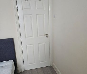 1 Bed Terraced House, Kenton Gardens, HA3 - Photo 4