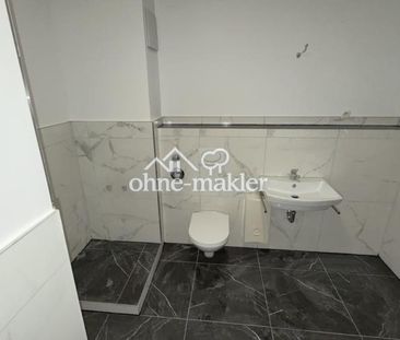 Neu renovierte 2,5-Zimmer-Wohnung mit Küche, Dachterrasse, Abstellk... - Photo 5