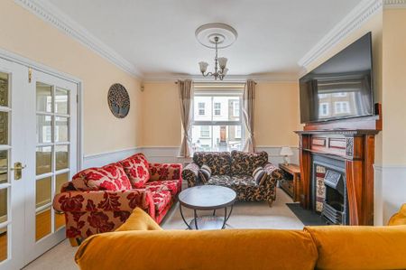 3 bedroom maisonette to rent - Photo 3