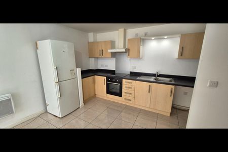 2 Bed Flat, Barleyfields, BS2 - Photo 5