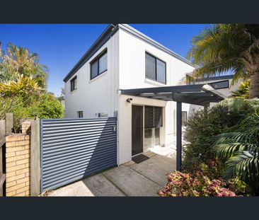 202 Centenary Heights Road, Coolum Beach, Qld 4573 - Photo 5