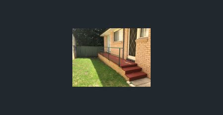 Comfortable Three-Bedroom Home in a Convenient Location - Photo 3