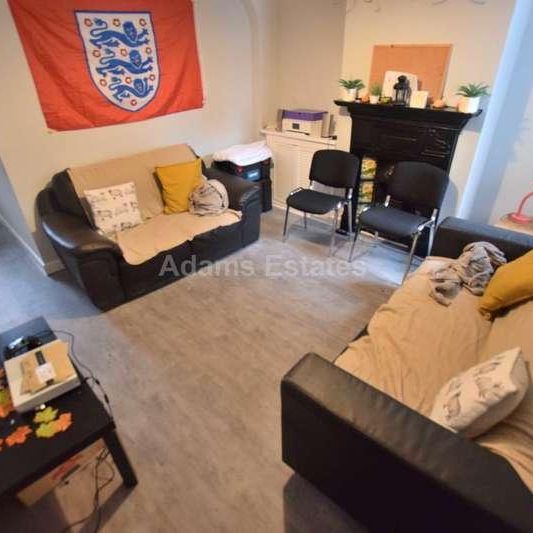 Swainstone Road, Reading, England, RG2 - Photo 1