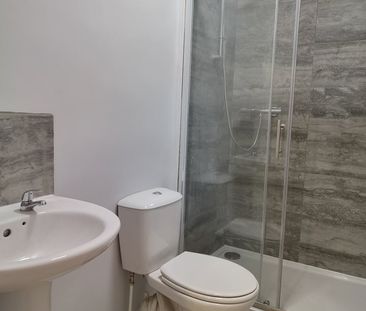 2 Bed Terraced House, Valley Road, S8 - Photo 4