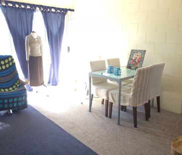 Close proximity to the CBD! - Photo 2