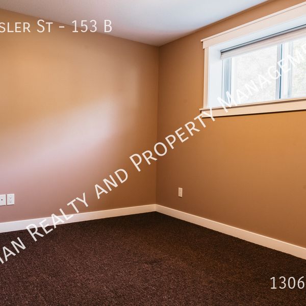 153 B Osler St 2 Bedroom Basement Rental - Photo 1