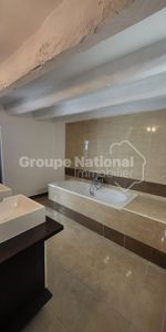 Location Appartement 4 pièces 95m² - Photo 4