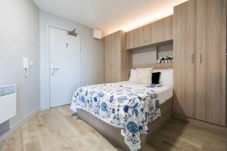 1 Bedroom, 1 Bathroom - Photo 5