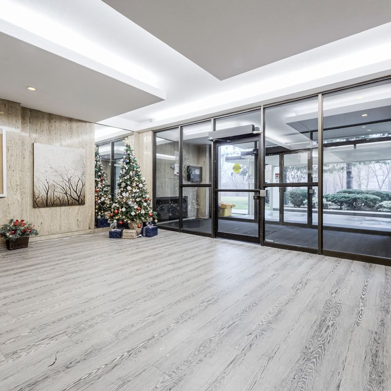 Bentley Apartments - 1 Bedroom - Photo 1