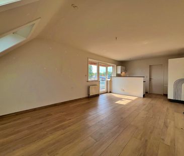 Appartement te huur in Lievegem - Photo 3